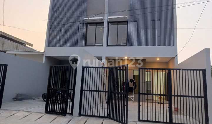 Dijual Rumah Baru Dalam Komplek Dki Kembangan Jakarta Barat