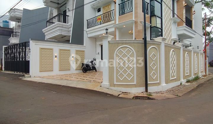 Dijual Rumah Hook Design Modern Classic Lokasi Jagakarsa Jaksel