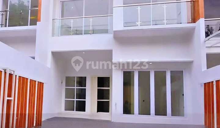 Dijual Rumah Baru Siap Huni Lokasi Jagakarsa Jakarta Selatan Dijual Rumah Baru Siap Huni Lokasi Jagakarsa Jakarta Selatan