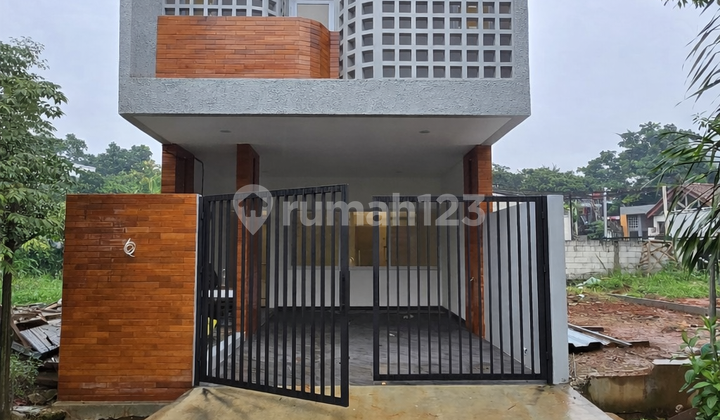 For Sale New Modern House in Billymoon Complex, Pondok Kelapa, East Jakarta