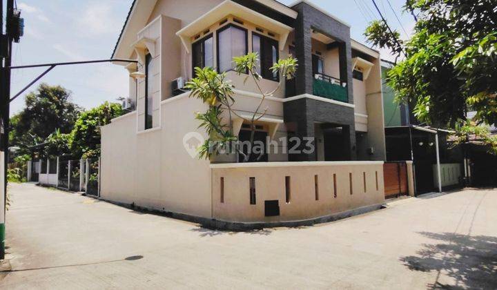 Dijual Rumah Bagus Dalam Komplek Di Jalan Raya Hankam Jatiwarna 1