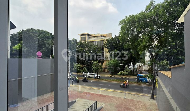 Dijual Gedung Baru Lokasi Strategis Duren Sawit Jakarta Timur