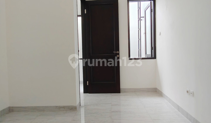 Dijual Kost Exclusive Baru Lokasi Strategis Salemba Jakarta Pusat 2