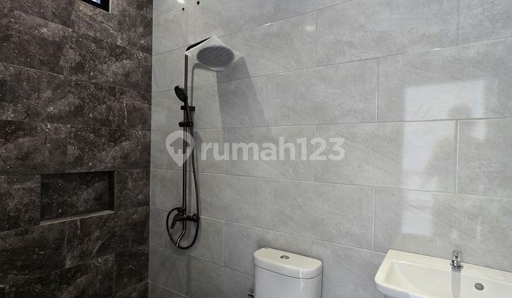 Dijual Rumah Baru Mewah Modern Minimalis Rawamangun Jaktim 2