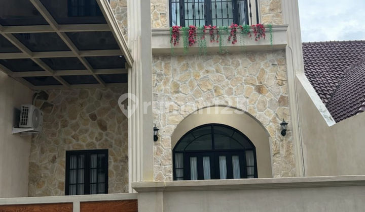 Dijual Cepat Rumah Full Furnished Dalam Komplek Joglo Jakbar Dijual Cepat Rumah Full Furnished Dalam Komplek Joglo Jakbar