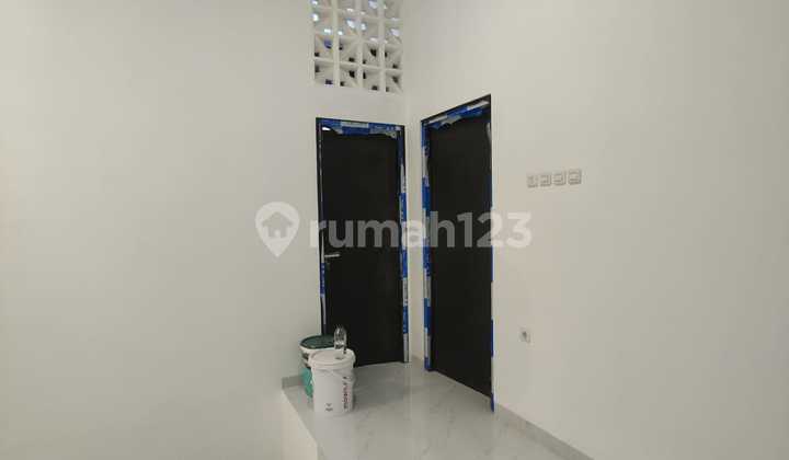Dijual Rumah Baru Strategis Dalam Komplek Pondok Bambu Jaktim 2