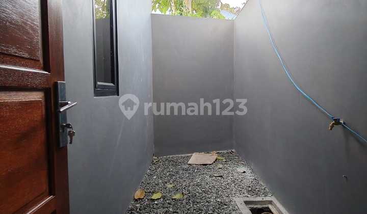 Dijual Rumah 2 Lantai Lokasi Strategis Cibubur Jakarta Timur 2