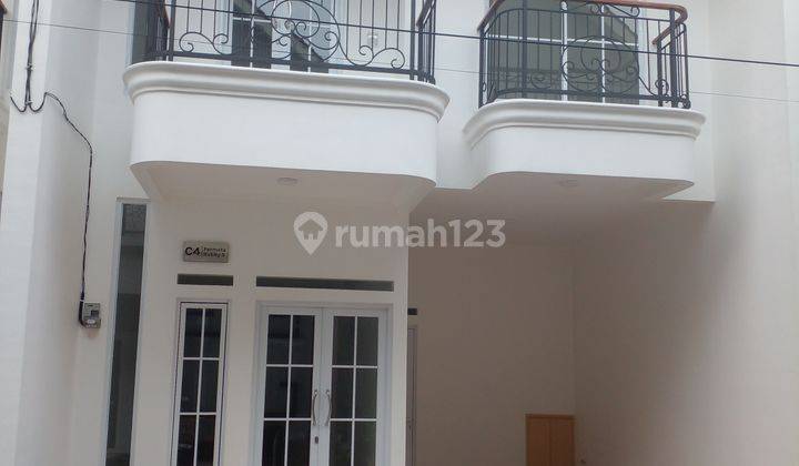 Rumah Murah 2 Lantai Depok 1