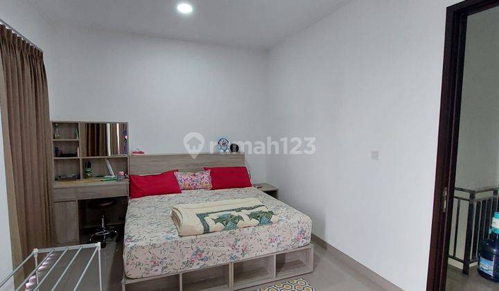 Disewakan Rumah Pik 2 Tahap 1 Lebar 6 Dengan Kamar Tidur 3+1 Full Furnished Harga Sewa Untuk 2 Tahun 1