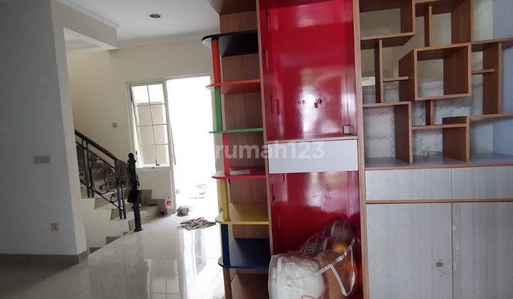 Disewakan Rumah Green Lake City Furnished Lebar 8 Kamar Tidur 3 1