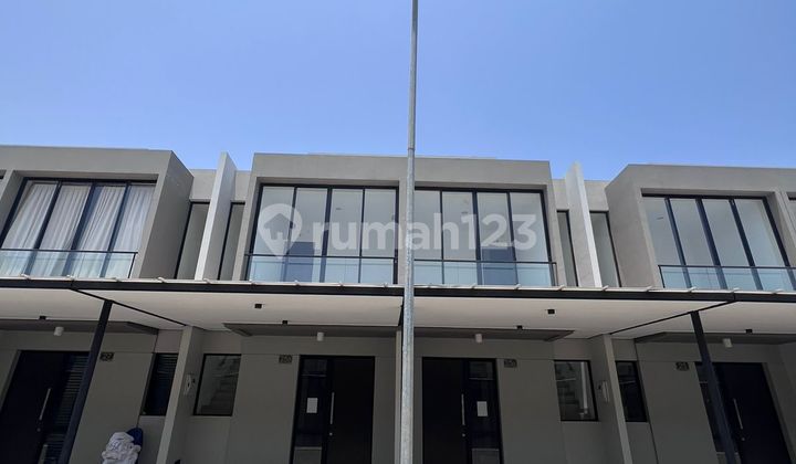 TERMURAH! DIJUAL RUMAH MILENIAL PIK 4,5X10 HARGA 950JT SMARTLOCK 2