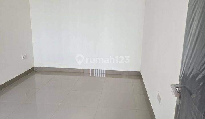 Rare Unit Disewakan Cepat Rumah Pik2 8X15 Bagus 2