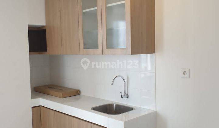 Disewakan Apartemen Tokyo Pik2 2BR 40M2 Semi Furnish  2