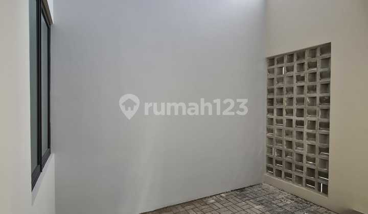 DISEWA RUMAH DENVER PIK2 UK 8X15 VIEW DANAU CAKEP 2