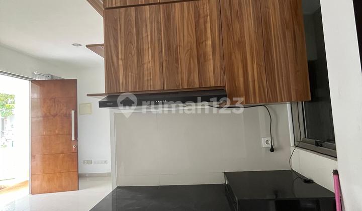 Disewakan Rumah Pik2 Tahap 1 Semi Furnish Rapih Uk 6X10 2