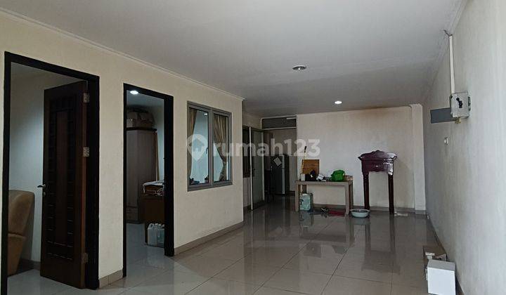 Disewakan Rumah Pik1 Manyar Permai Full Furnish Termurah 2