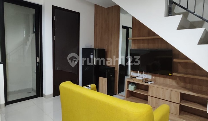 DISEWAKAN MURAH RUMAH MILENIAL PIK2 4,5X10 FURNISH LENGKAP 2