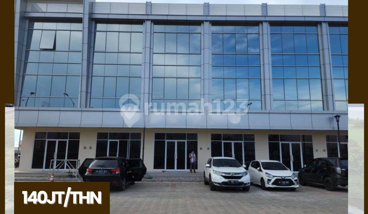 FOR RENT: LA RIVIERA BOULEVARD SHOPHOUSE 3 FLOORS 4.5X15 STRATEGIC LOCATION