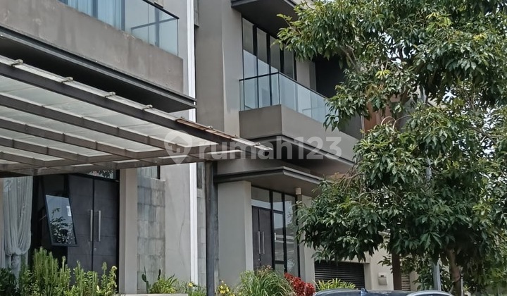 DISEWAKAN RUMAH BDI PIK2 UK 12X30 FURNISHED ADA GARASI 2