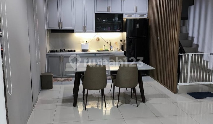 For Rent Pik2 House Size 8X10 Phase 1 Corner Fully Furnished Interior. 2