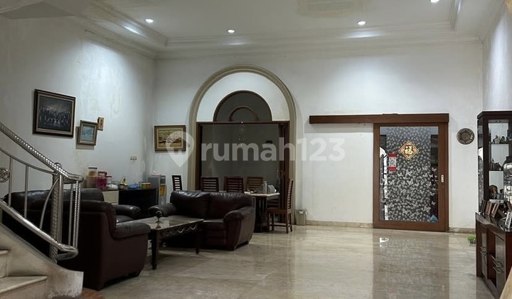 DIJUAL RUMAH PIK1 UK 8X22 FURNISH LENGKAP SIAP HUNI 4KT
