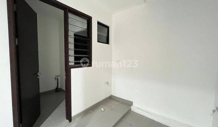 Disewakan Rumah Milenial Pik2 Uk 4,5x15 Cluster Bagus  2