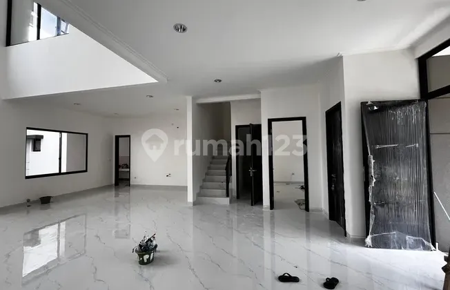 Disewa Rumah Pik 10X20 Hoek Cluster Pasir Putih View Bagus 2