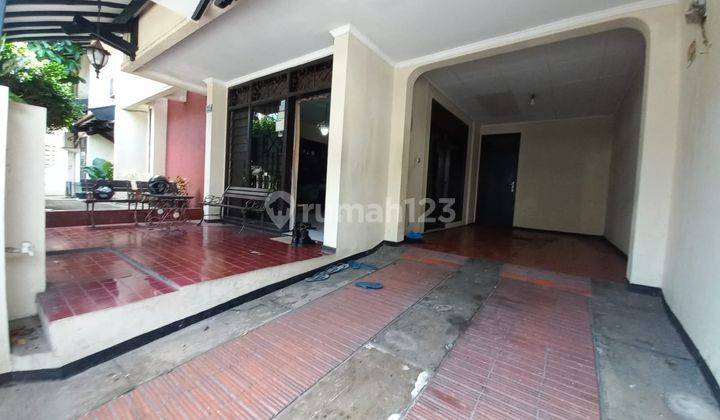 Rumah 2 Lantai lokasi strategis akses bagus 1