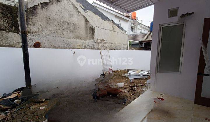 Rumah Baru dibawah 1M ada halaman belakang 2