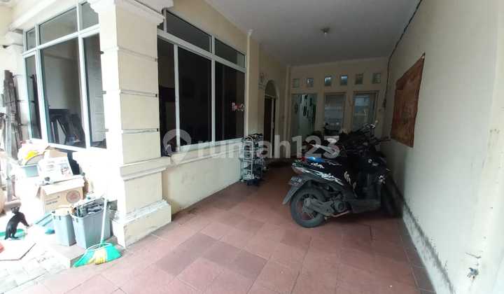 Kost Hits Cirendeu – Dekat Kampus, Mesin Duit Aktif! Kost Hits Cirendeu – Dekat Kampus, Mesin Duit Aktif!