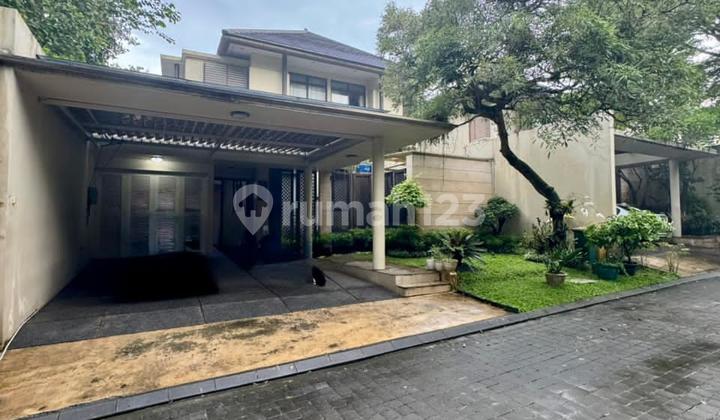 Rumah Mewah Asri Siap Huni di Serenia Hills 2