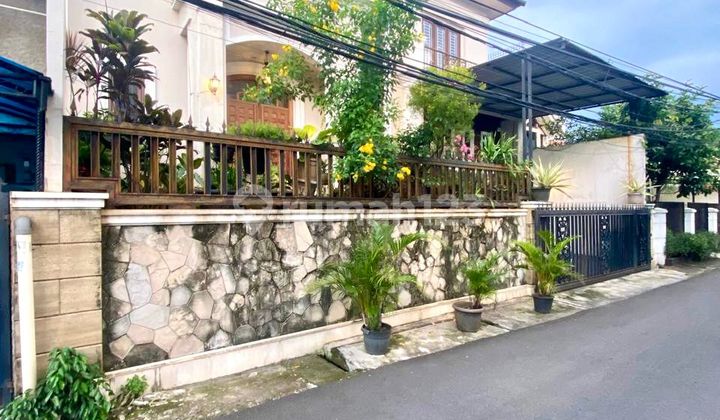 Dijual Rumah Cantik Di Cipete, Lokasi Premium Dekat Mrt 2