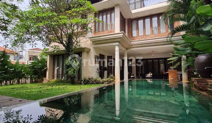 Luxury House Dalam Perumahana Eksklusif Di Sektor 9