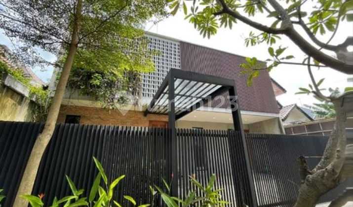 Rumah 2 Lantai Premium di Lebak Bulus, Jakarta Selatan