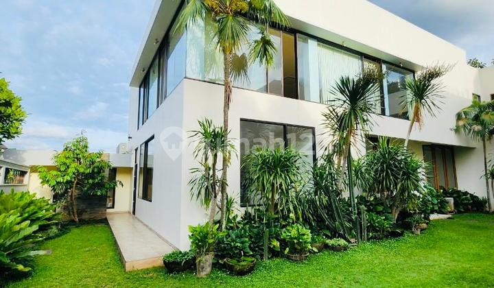 Modern Tropical House in Puri Cinere, Comfortable & Exclusive 2