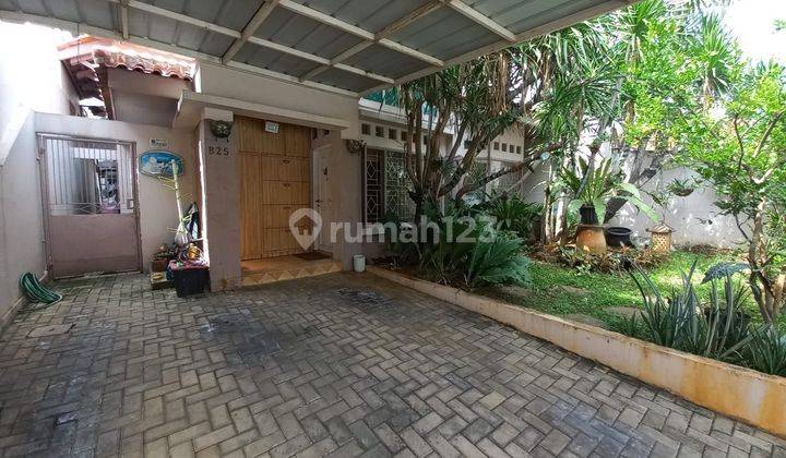 Rumah Asri Di Komplek, Interior Lapang, 5 Mnt Ke Tol Brigif 2