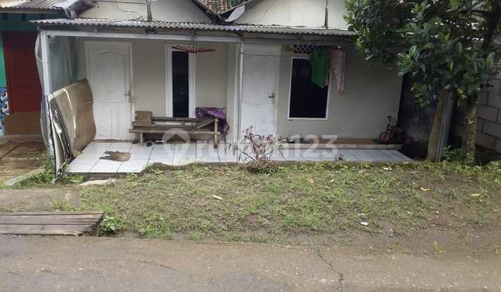 Rumah 109m2 di Desa Mampir Cileungsi Rumah 109m2 di Desa Mampir Cileungsi