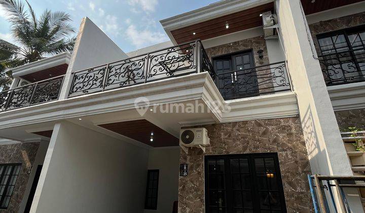 Dijual Cepat Rumah 2 Lantai + Rooftop di Cibubur, Selangkah ke LRT & TSM Cibubur 2