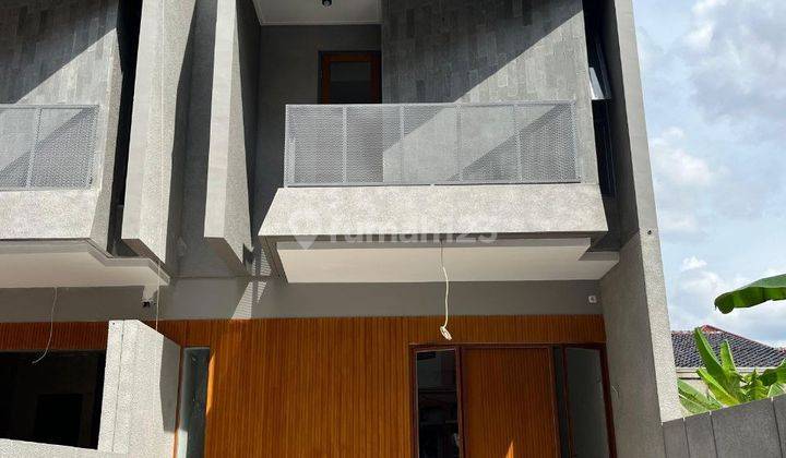 Siap Huni! Rumah Minimalis Industrial di Jatiwarna, Dekat Tol! Bonus Menarik 2
