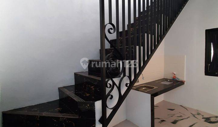 DIJUAL RUMAH 2 LANTAI MODERN MINIMALIS DI TAPOS DEPOK  2