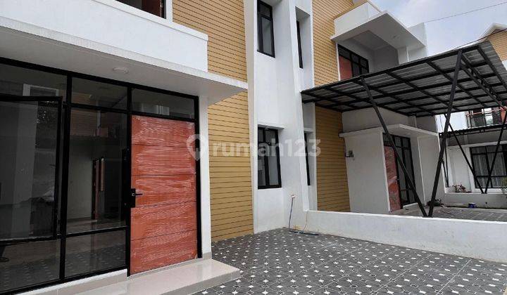 Rumah 2 Lantai Strategis 2 Menit Tol Jati Asih 1,1 M 2