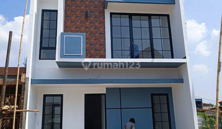 Rumah 2 Lantai Lokasi Strategis Ciracas Jakarta Timur 1,2 M 1