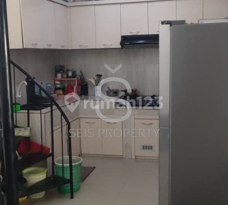 FOR SALE HOUSE WITH SPACIOUS PARKING IN TAMAN CIBADUYUT INDAH BANDUNG 2