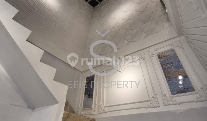 For Sale Luxurious Vibes House in Cibaligo Permai Complex, Cihanjuang, West Bandung. 2