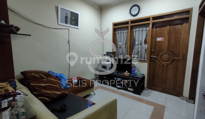 Dijual Rumah Tinggal 2 Lantai di Komplek Bumi Adipura Bandung 2
