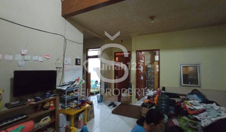 DIJUAL RUMAH TINGGAL 2,5 LANTAI DI SAYAP BKR KOTA BANDUNG 1