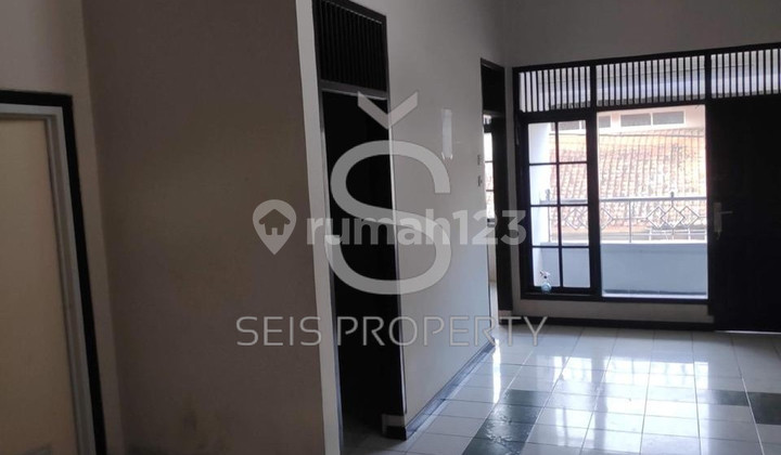 For Rent 2-Story House in Taman Kopo Indah 1, Bandung City For Rent 2-Story House in Taman Kopo Indah 1, Bandung City