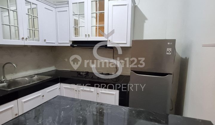 DIJUAL RUMAH FULL FURNISH KEREN LOKASI BUAHBATU SQUARE 2