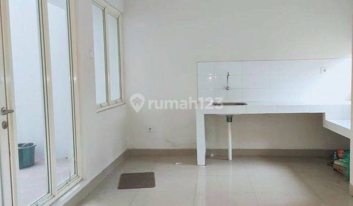 Disewa Rumah Minimalis modern siap huni di grand wisata  2