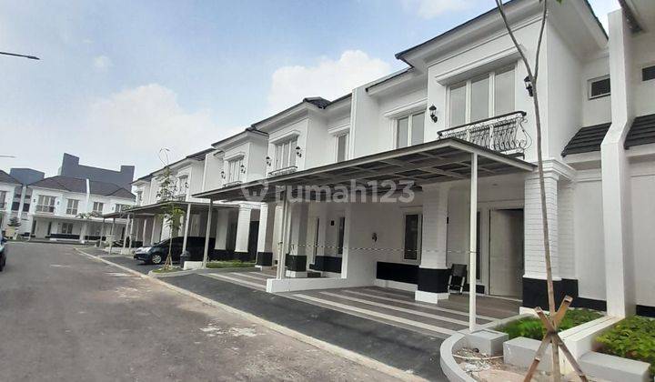 Disewa Rumah American classic terbaru di grand wisata  2